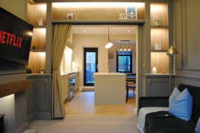 Cosy Renovated House in Warrington